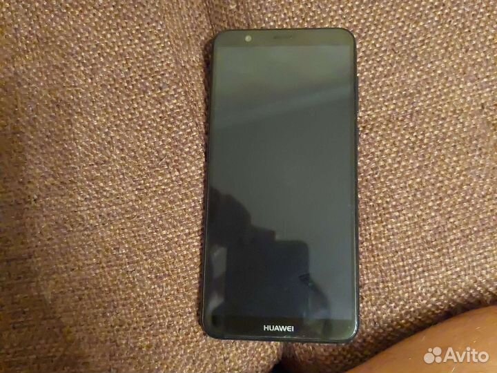 Телефон Huawei p-smart 2018