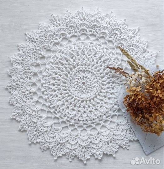 Салфетки вязаные для интерьера Подставки