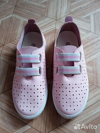 Слипоны для девочки