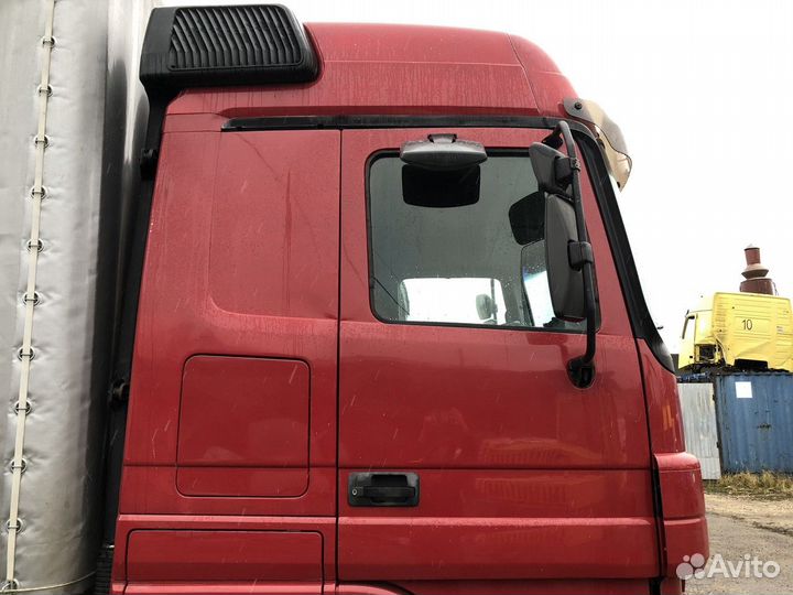 Кабина Мега Спейс Mercedes-Benz Actros