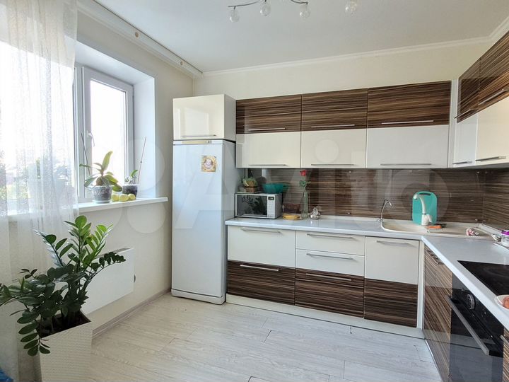 4-к. квартира, 77 м², 4/5 эт.