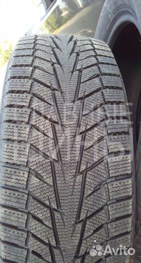 Hankook Winter I'Cept iZ 2 W616 245/50 R18 104T
