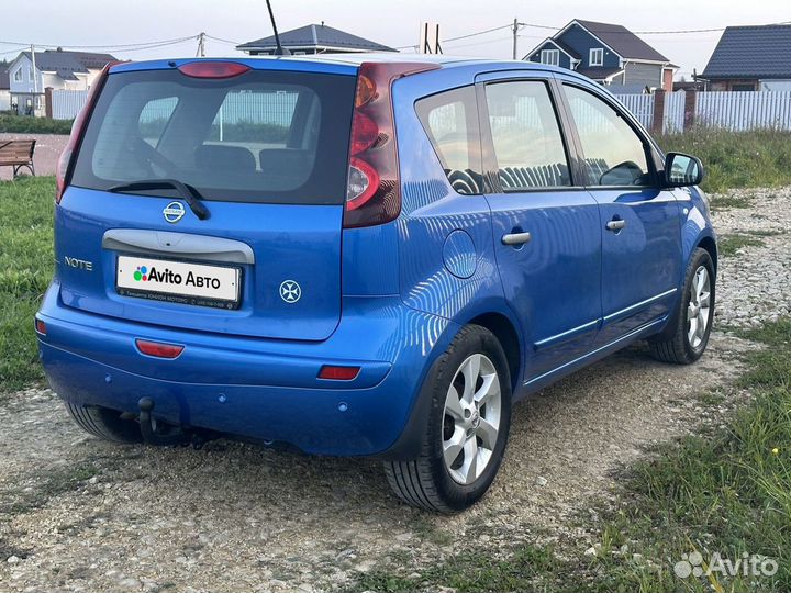 Nissan Note 1.6 AT, 2011, 158 000 км