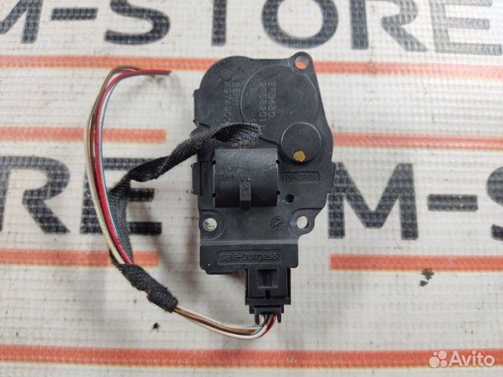 Привод заслонки отопителя Bmw 5-Series F10 N20B20B