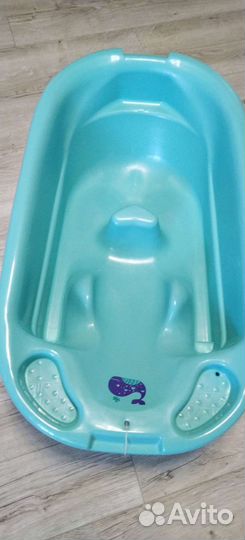 Ванночка для купания с горкой