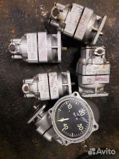 Измеритель Тэ-4в с Датчиком д-4 тахометра