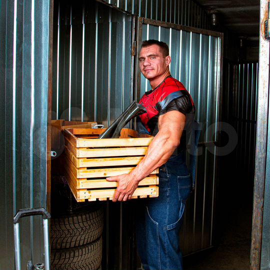 Ячейки Кладовки 2 м² в аренду / Хранение вещей