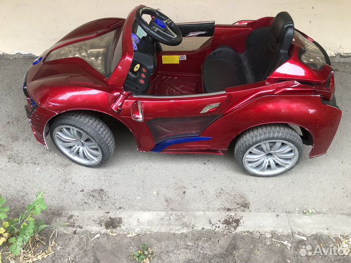 Детский электромобиль