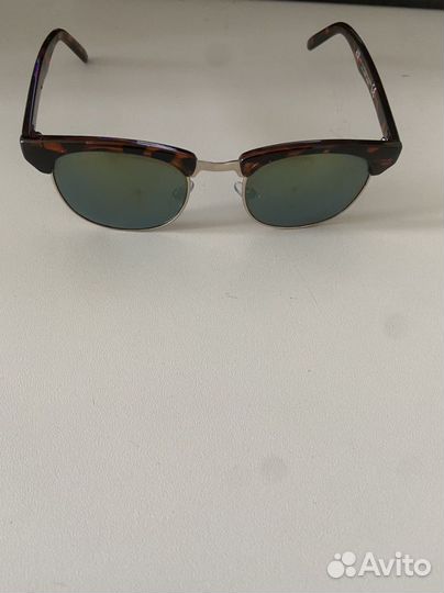 Солнцезащитные очки h/m