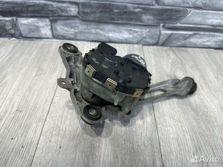 Моторчик стеклоочистителя передний правый Ford