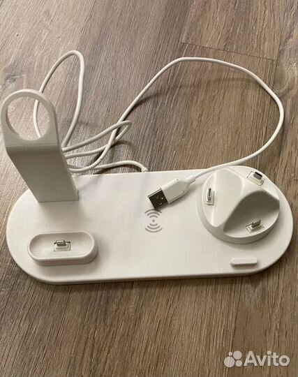Зарядная док-станция для продуктов Apple