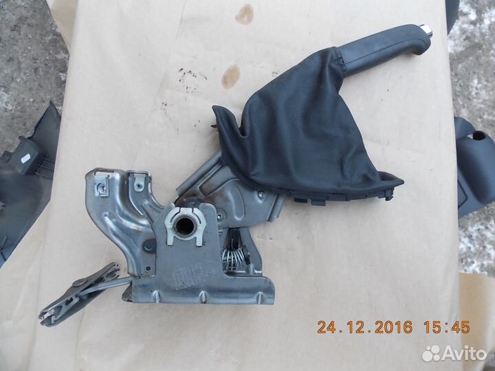 Опель Астра J блок педалей 13354331 газа