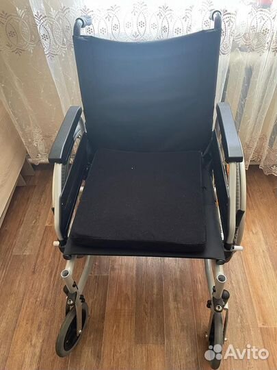 Коляска инвалидная