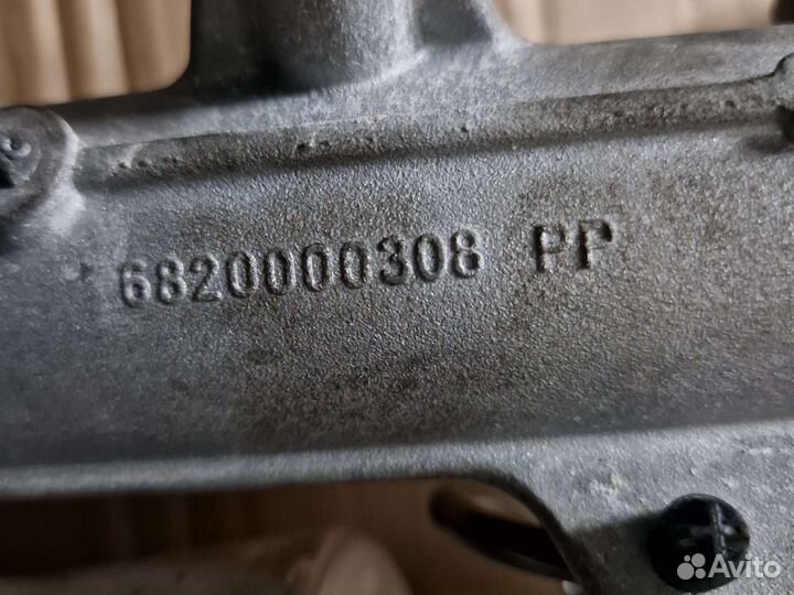 Рулевая рейка 6820000308 Mercedes