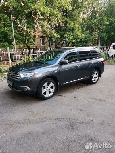 Toyota Highlander 3.5 AT, 2011, 258 000 км