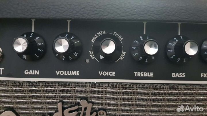 Новый) Fender Champion 20 комбик комбоусилитель