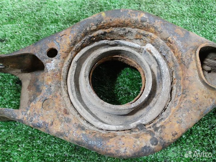 Рычаг задний подпружинный KIA Sportage 3 (SL) 2012