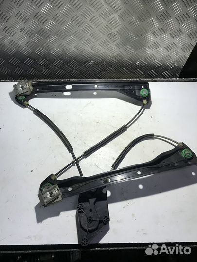 Стеклоподъемник передний левый Volkswagen Polo