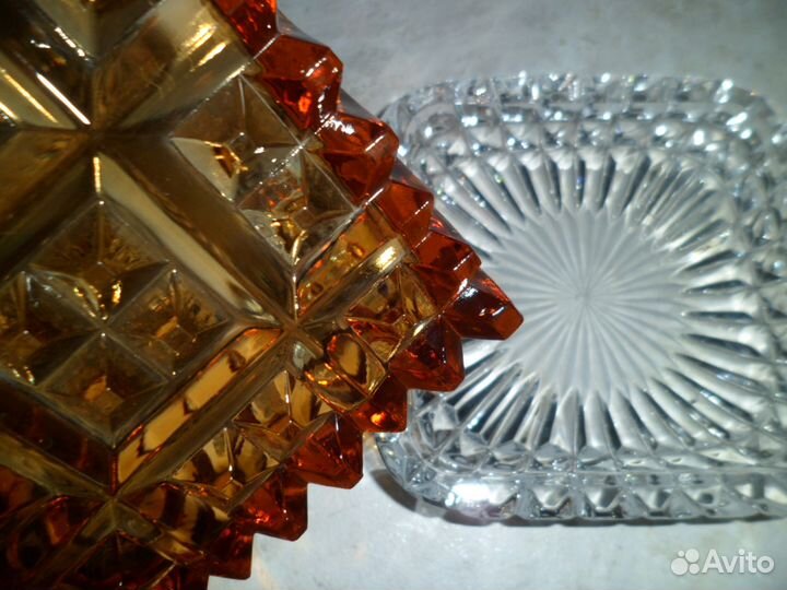 Новые хрустальные пепельницы