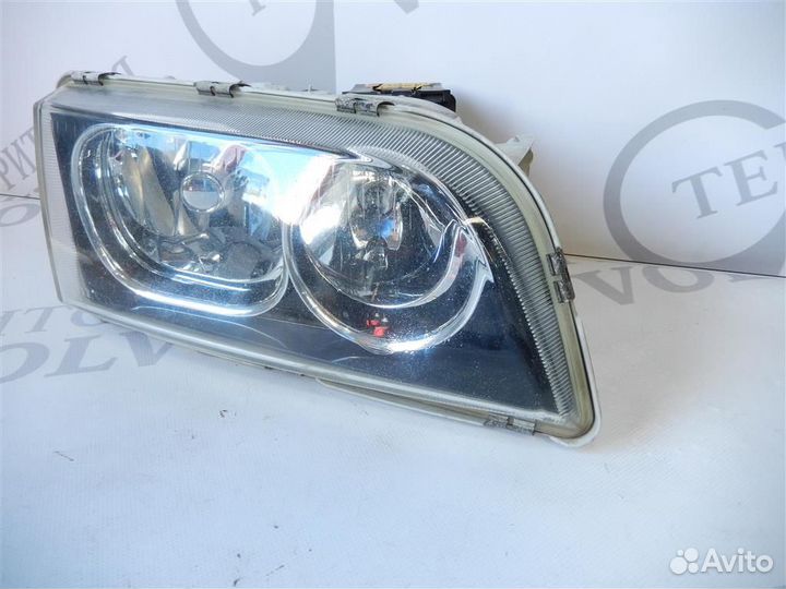 Фара правая ксенон volvo S40 1999-2004