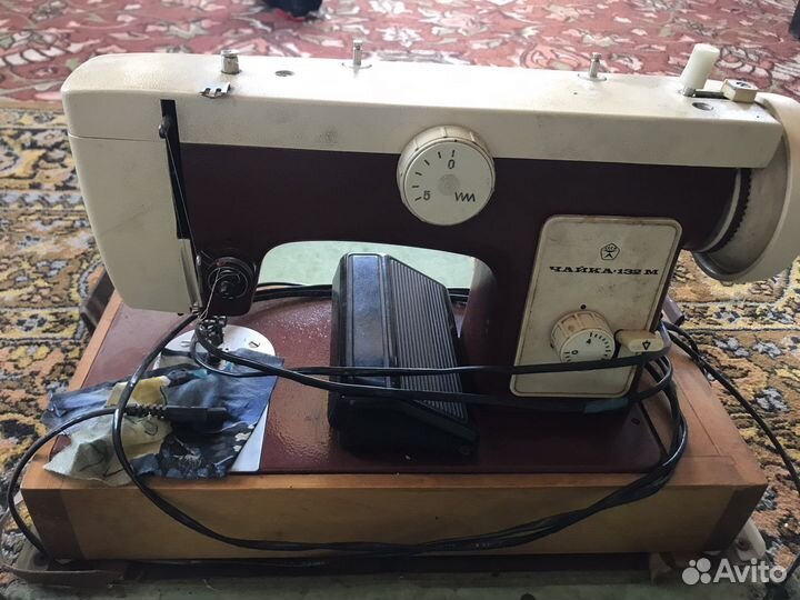 Машинка швейная