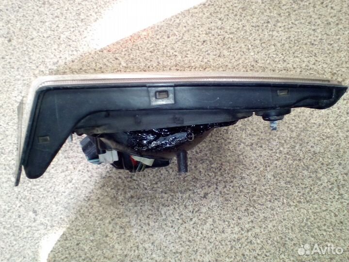 Задний фонарь нисан примера п11