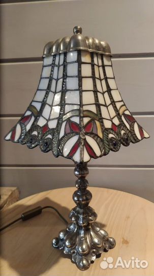 Старинная лампа в стиле Тиффани