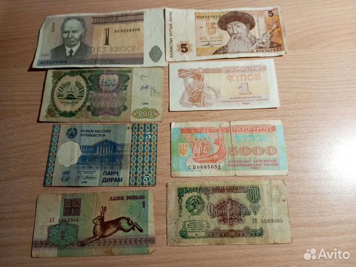 Настоящие деньги разных стран