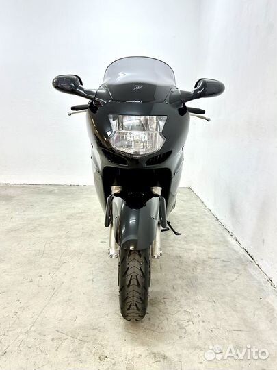 Honda CBR1100XX 2000г. Инжектор. Из Европы