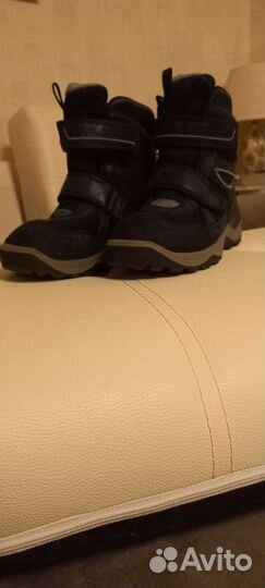 Зимние ботинки 