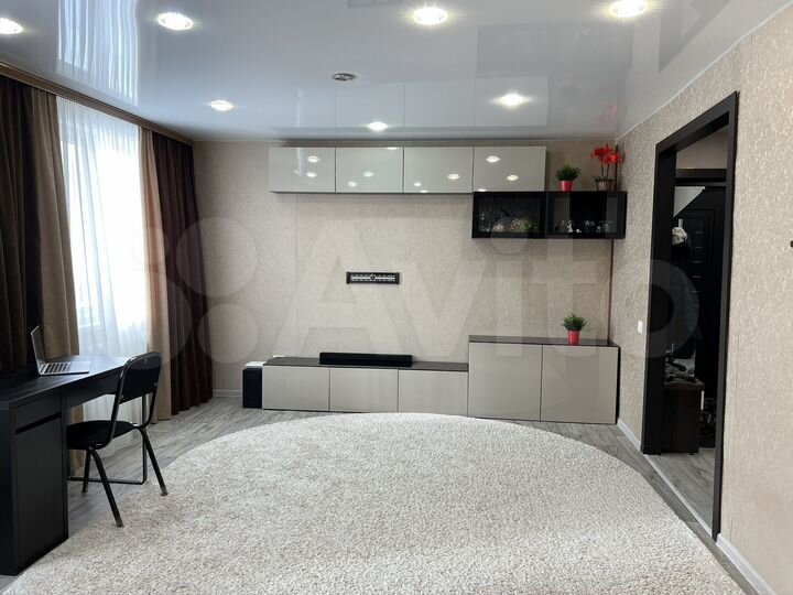 3-к. квартира, 74 м², 2/2 эт.