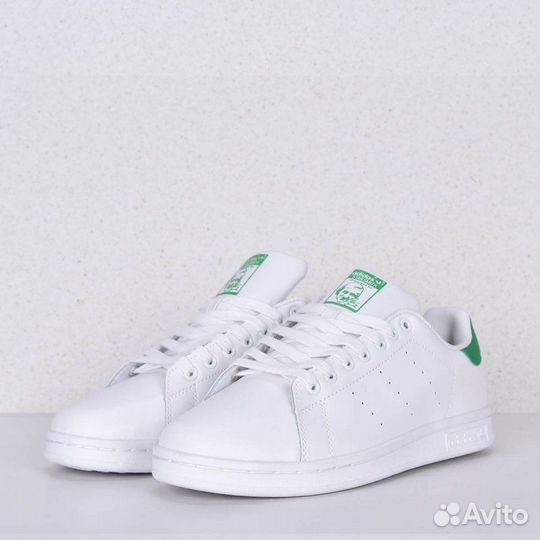 Кроссовки женские Adidas Stan Smith