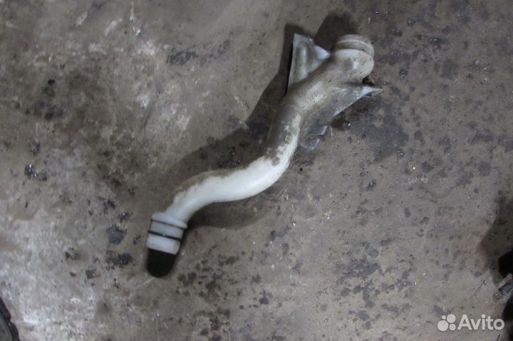 Горловина бачка омывателя peugeot partner