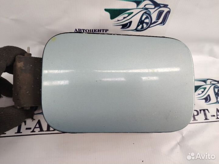 Лючок бензобака Renault Scenic II (2003—2006)