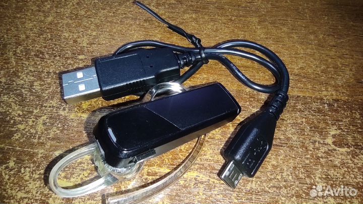 Гарнитура Plantronic explorer 80