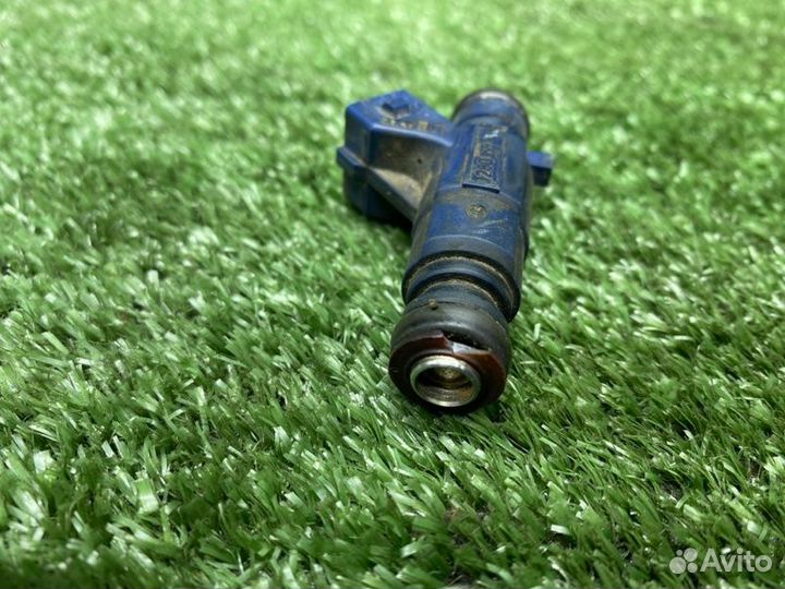 Форсунка топливная Kia Shuma