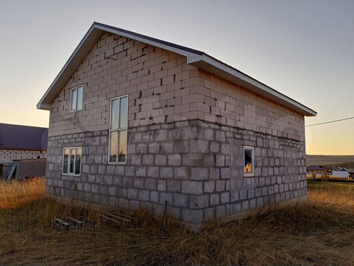 Дом 180 м² на участке 15 сот.