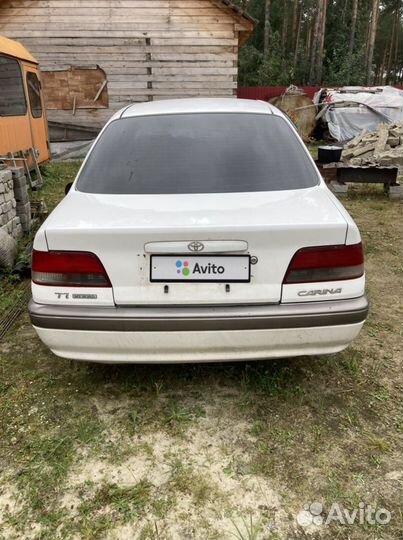 Toyota Carina 2.0 AT, 1998, битый, 300 000 км