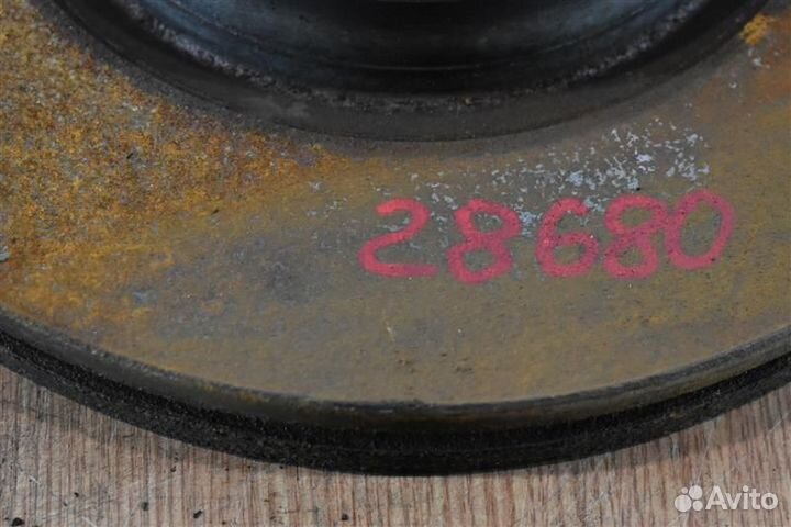 Тормозные диски переднее Toyota Avensis универсал