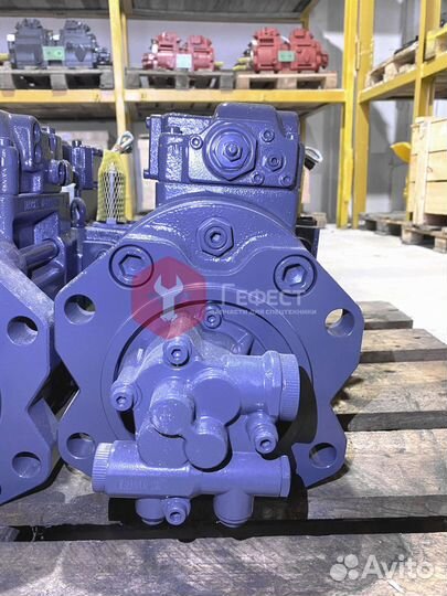 Основной насос Volvo EC240BLR SA1142-00012