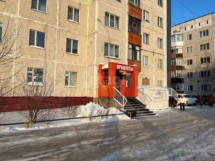 Сдам торговое помещение, 162.5 м²