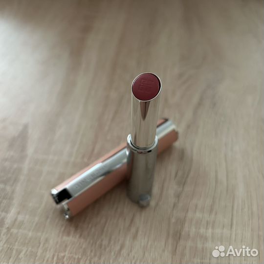 Givenchy rose perfecto 201