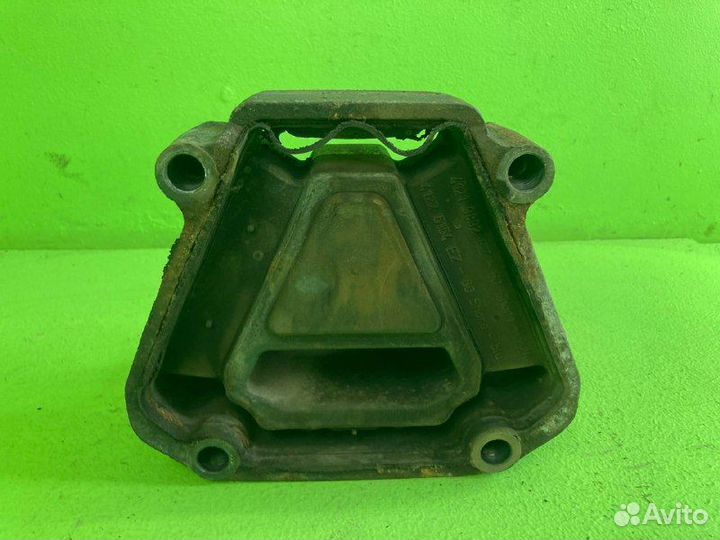 Подушка двигателя iveco stralis