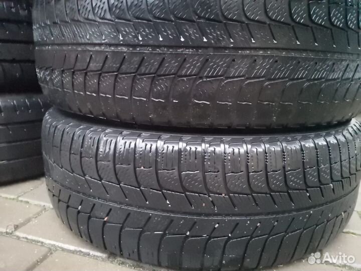 Michelin X-Ice 205/65 R16