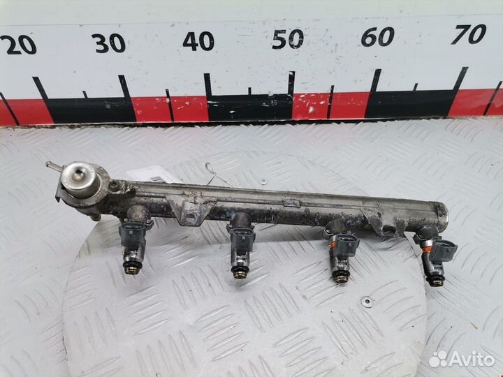 Форсунка Volkswagen Golf 4 2001 036906031C