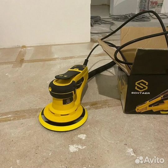 Орбитальная шлифмашинка schtaer SCH-150