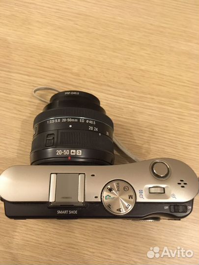 Фотоаппарат samsung nx 100 в полной комплектацииб