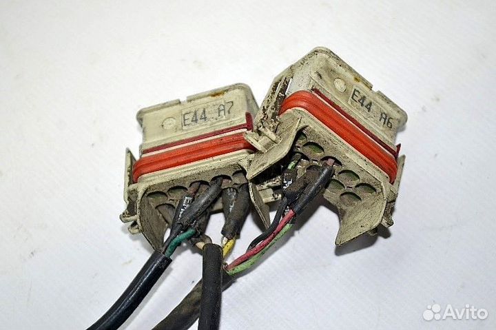 Электропроводка / Штекеры, другие scania R-series