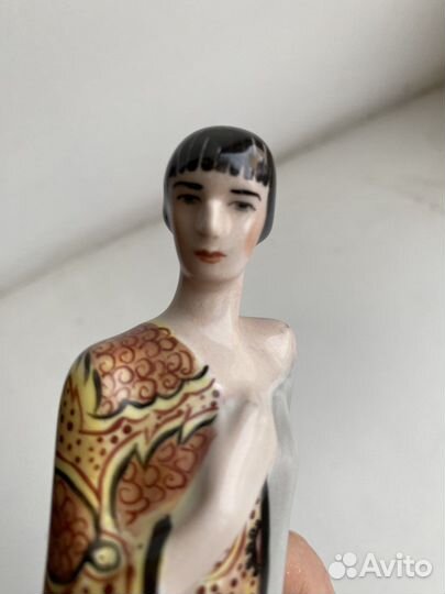 Статуэтка Ахматова