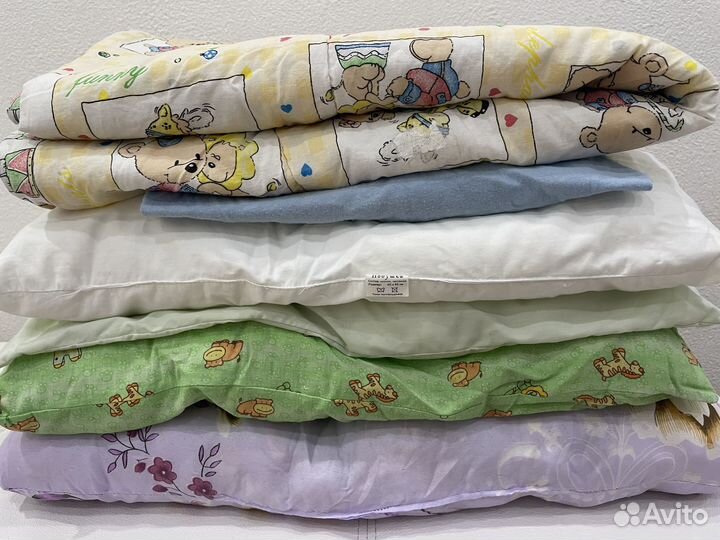 Одеяло р.1,40/1,0, подушки р.60/40 пакетом Б/У